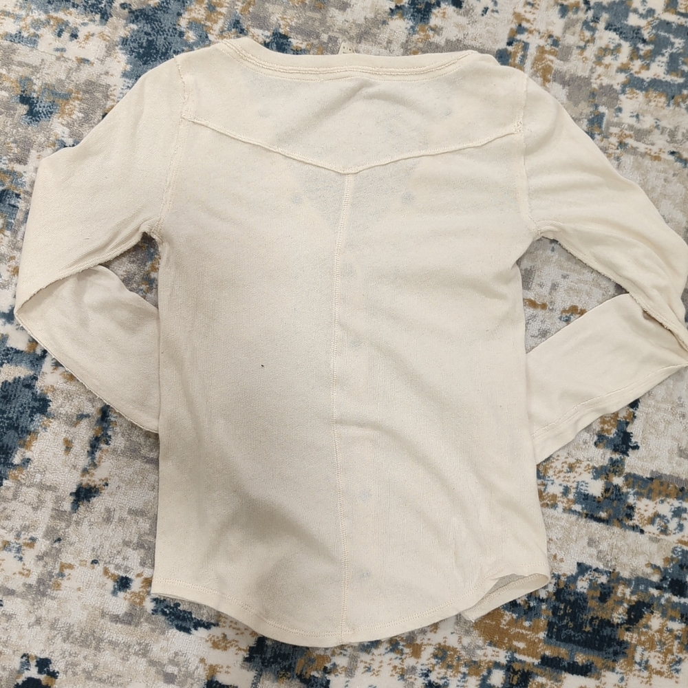 We The Free Cream Long Sleeve Snap Top Women's Size XS Lightweight Norm Neutral - Picture 3 of 13